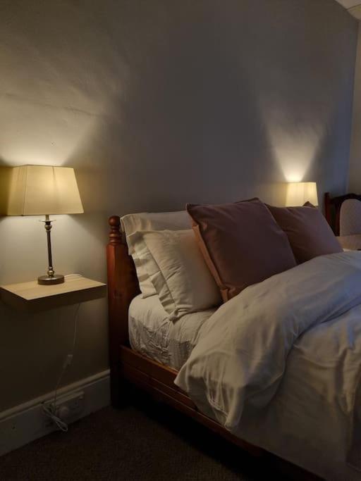 The At Heathfield House Holiday home